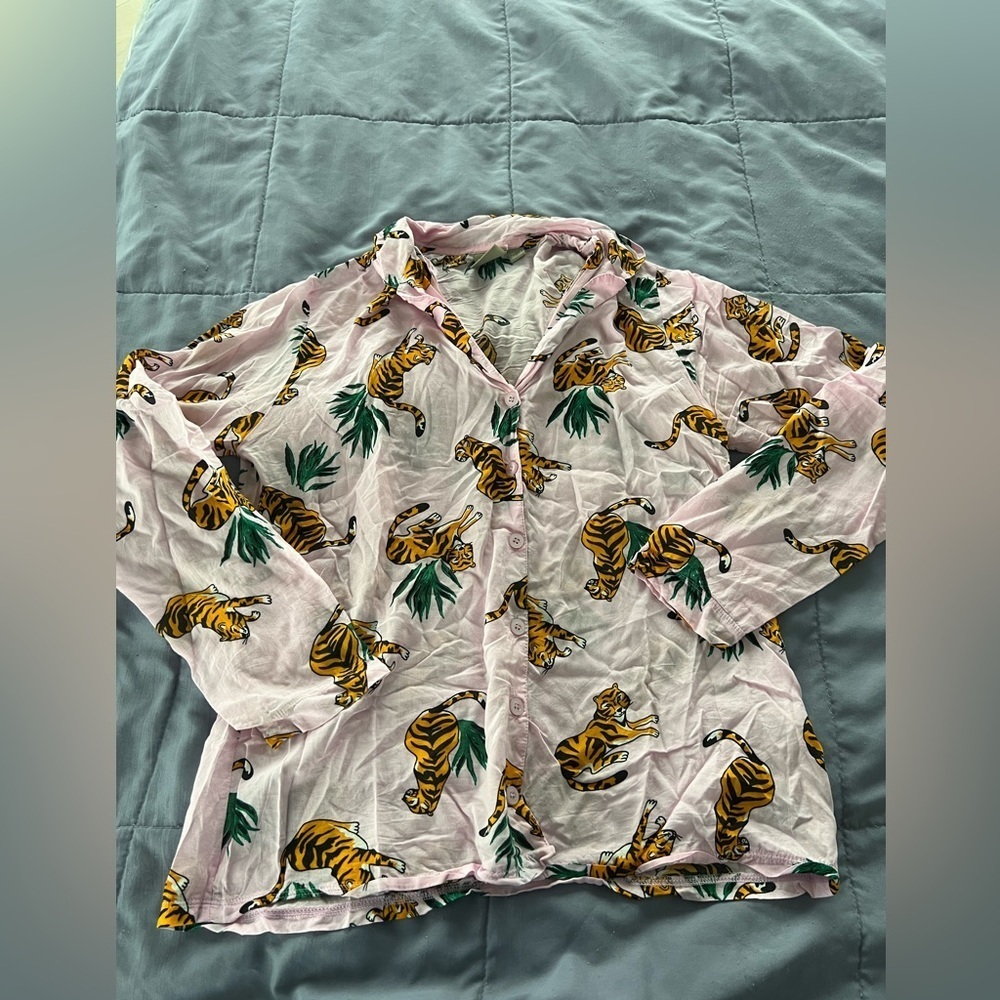 ASOS Wildlife Tiger Pink Button Down Shirt Size 2